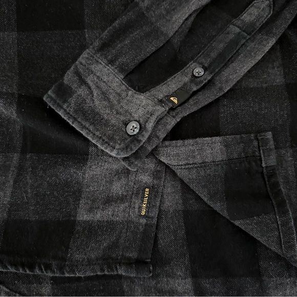 QUIKSILVER Black Gray Plaid Motherfly Flannel Button Up Shirt Modern Fit m - Picture 8 of 15